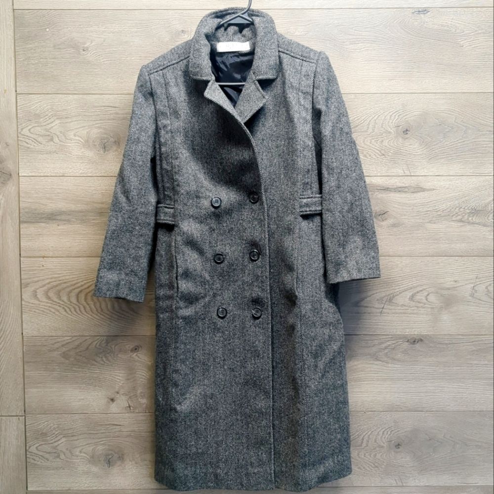 VTG Alorna Long Black and Gray Herringbone Coat Women's Size Petite Large
